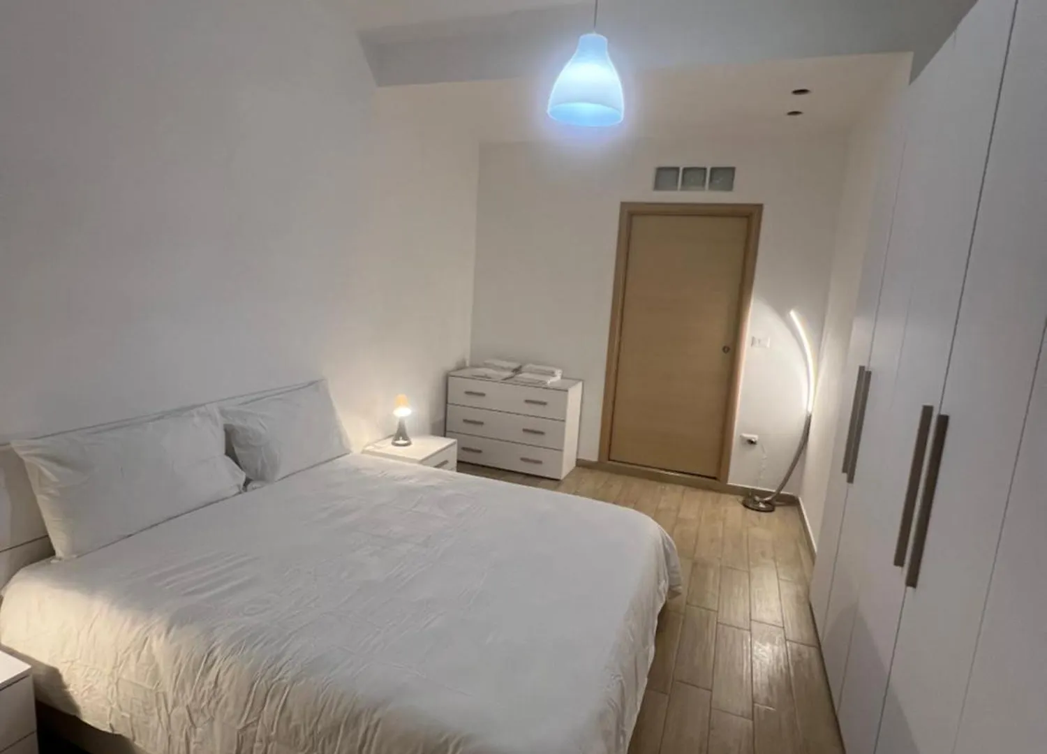 Dandon Home Rome 0*,  Italy